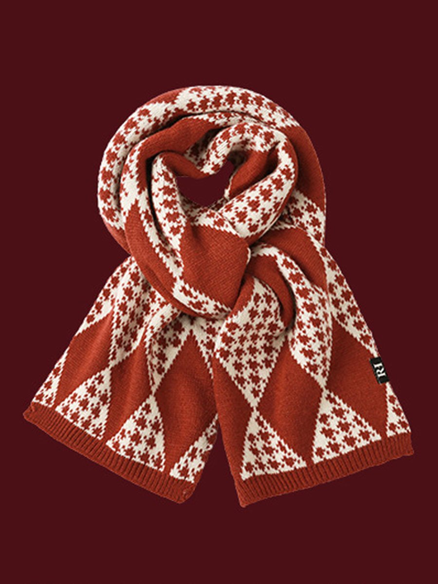 Stylish Vintage Red Christmas Knitted Scarf  - By Qivii