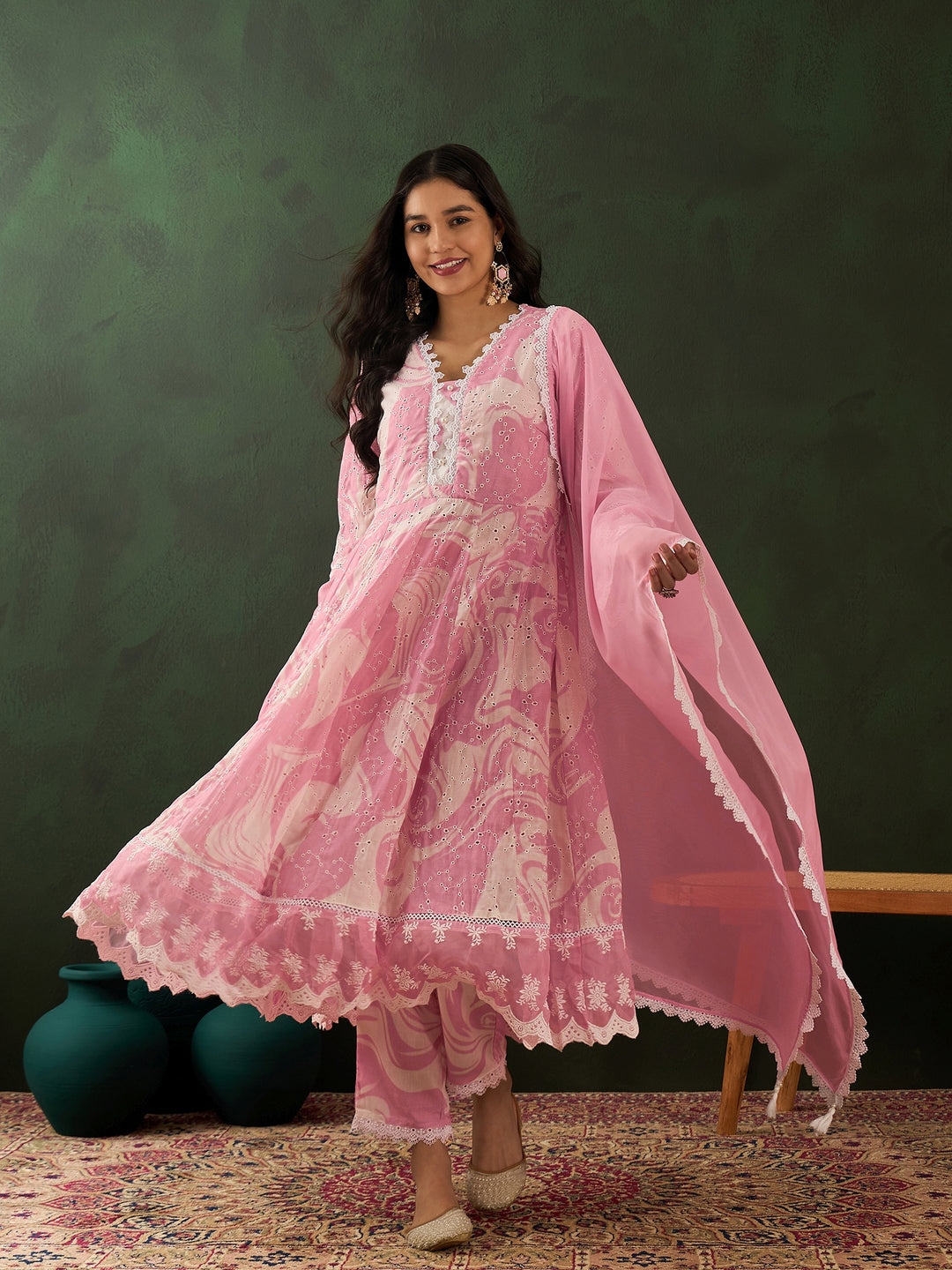 PINK COLOR COTTON BLEND PURE COTTON EMBROIDERED KURTA SET