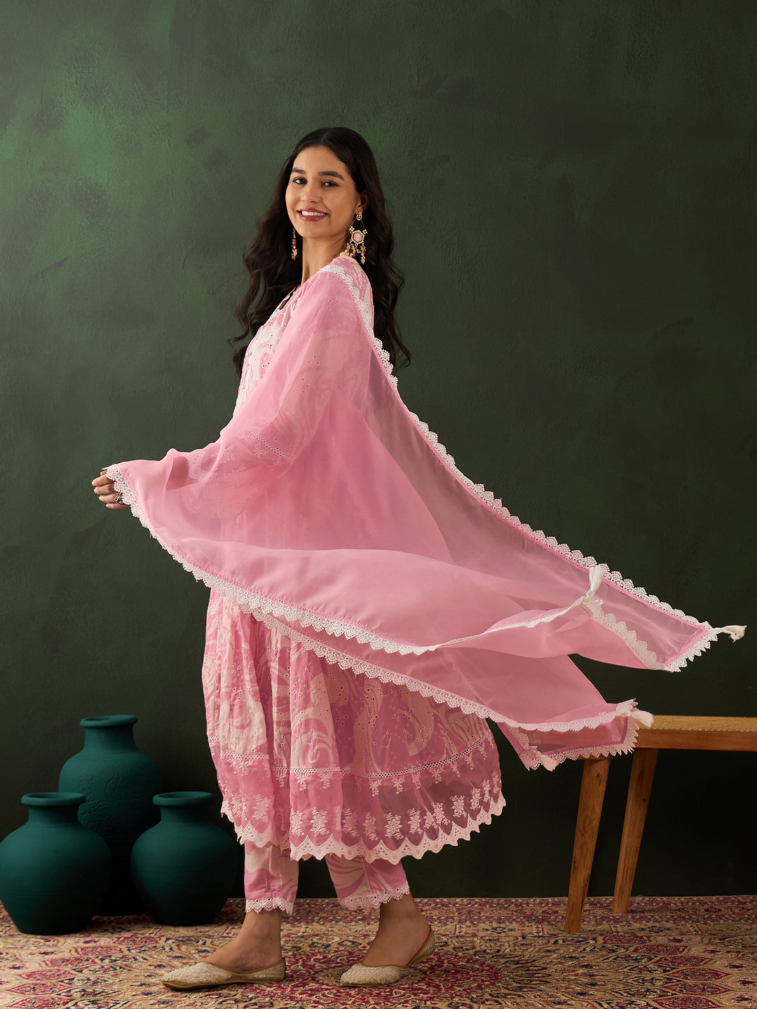 PINK COLOR COTTON BLEND PURE COTTON EMBROIDERED KURTA SET