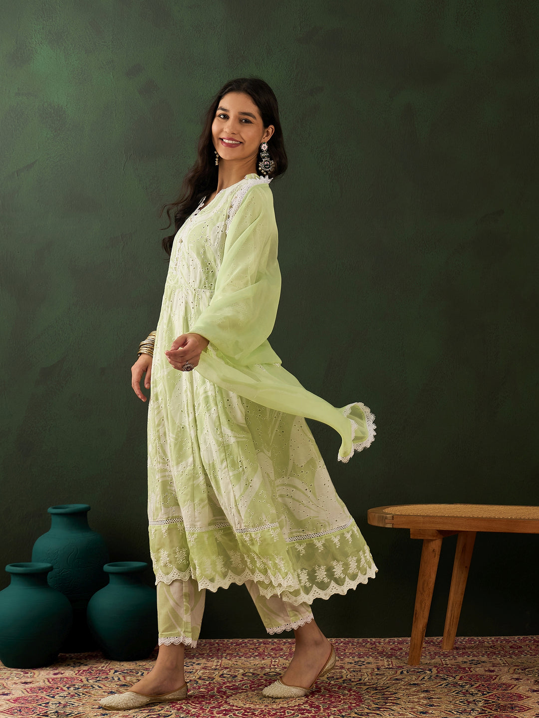 GREEN COLOR COTTON BLEND PURE COTTON EMBROIDERED KURTA SET