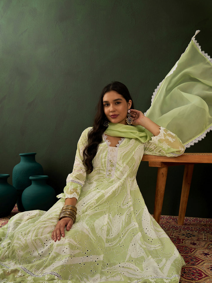 GREEN COLOR COTTON BLEND PURE COTTON EMBROIDERED KURTA SET