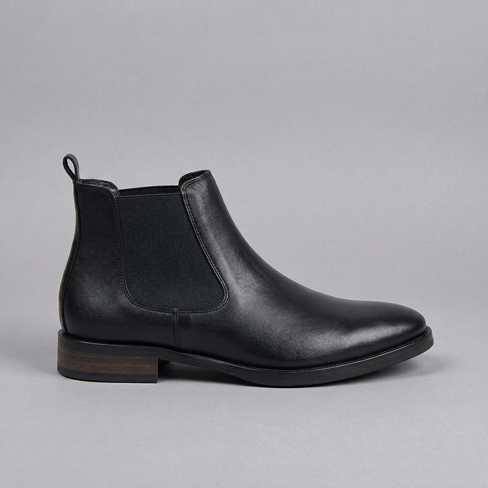Kelverton Leather Chelsea Boot