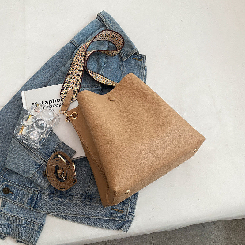 Montelise | Crossbody Bucket Bag  - By Qivii