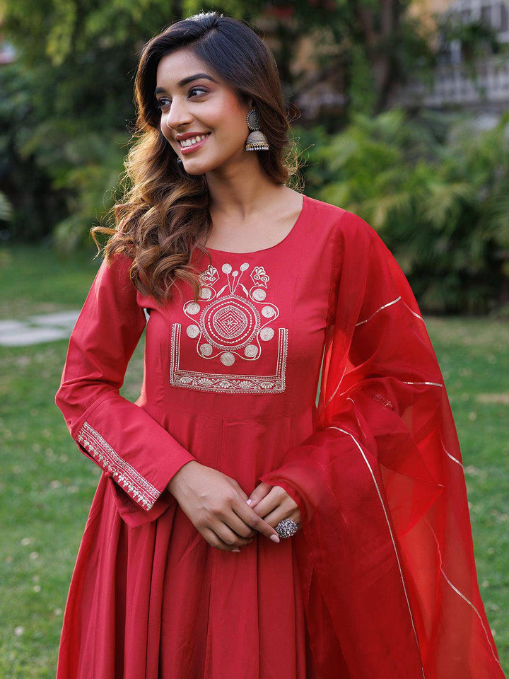 Lava Falls Red Kurta Set - qivii