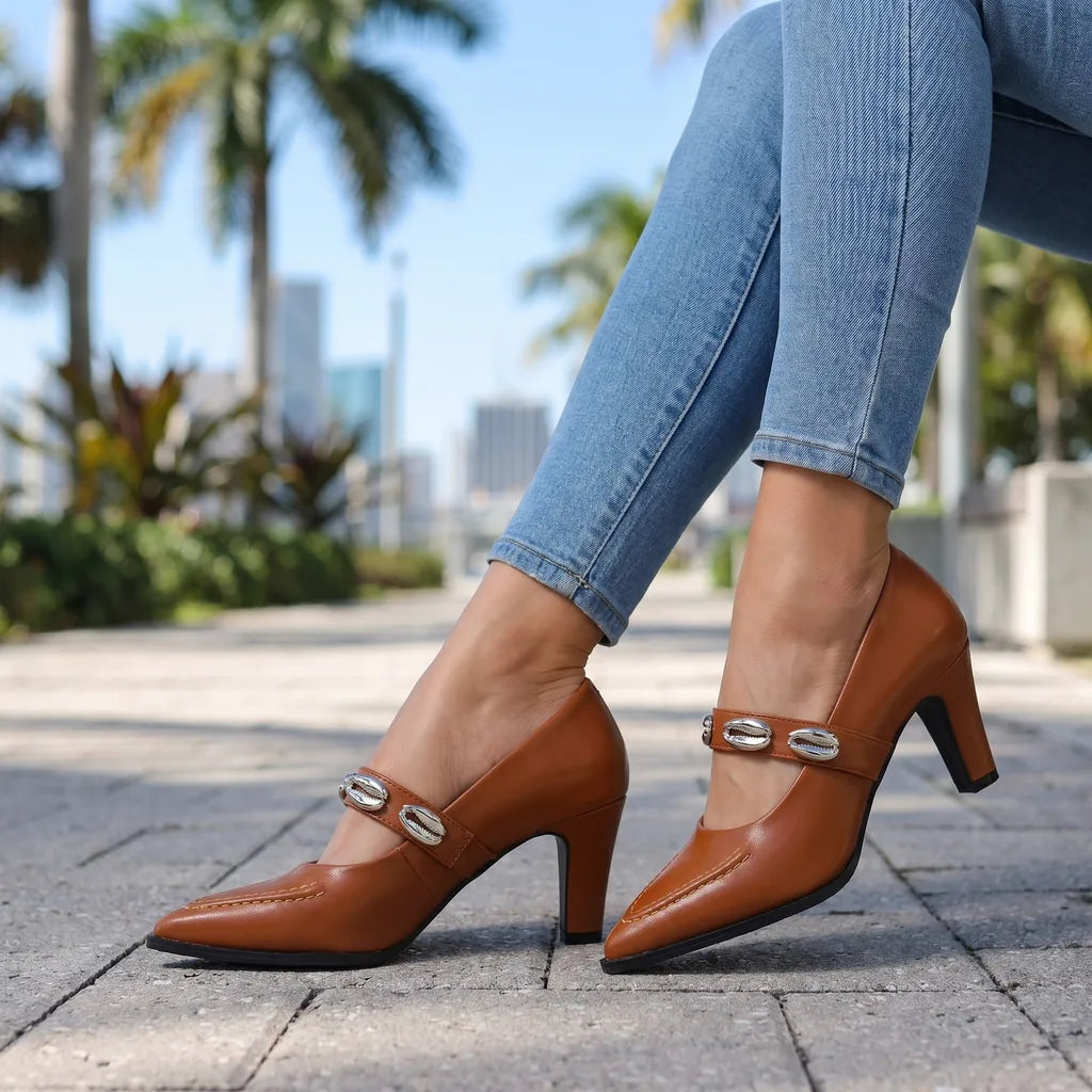 Lila Mary Jane Pumps