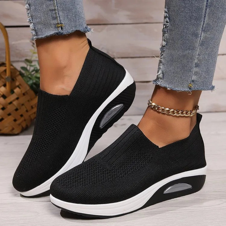 Black women's cushioned orthopedic sneakers from Hudson Ridge's Lucinda collection, designed for comfort and support.