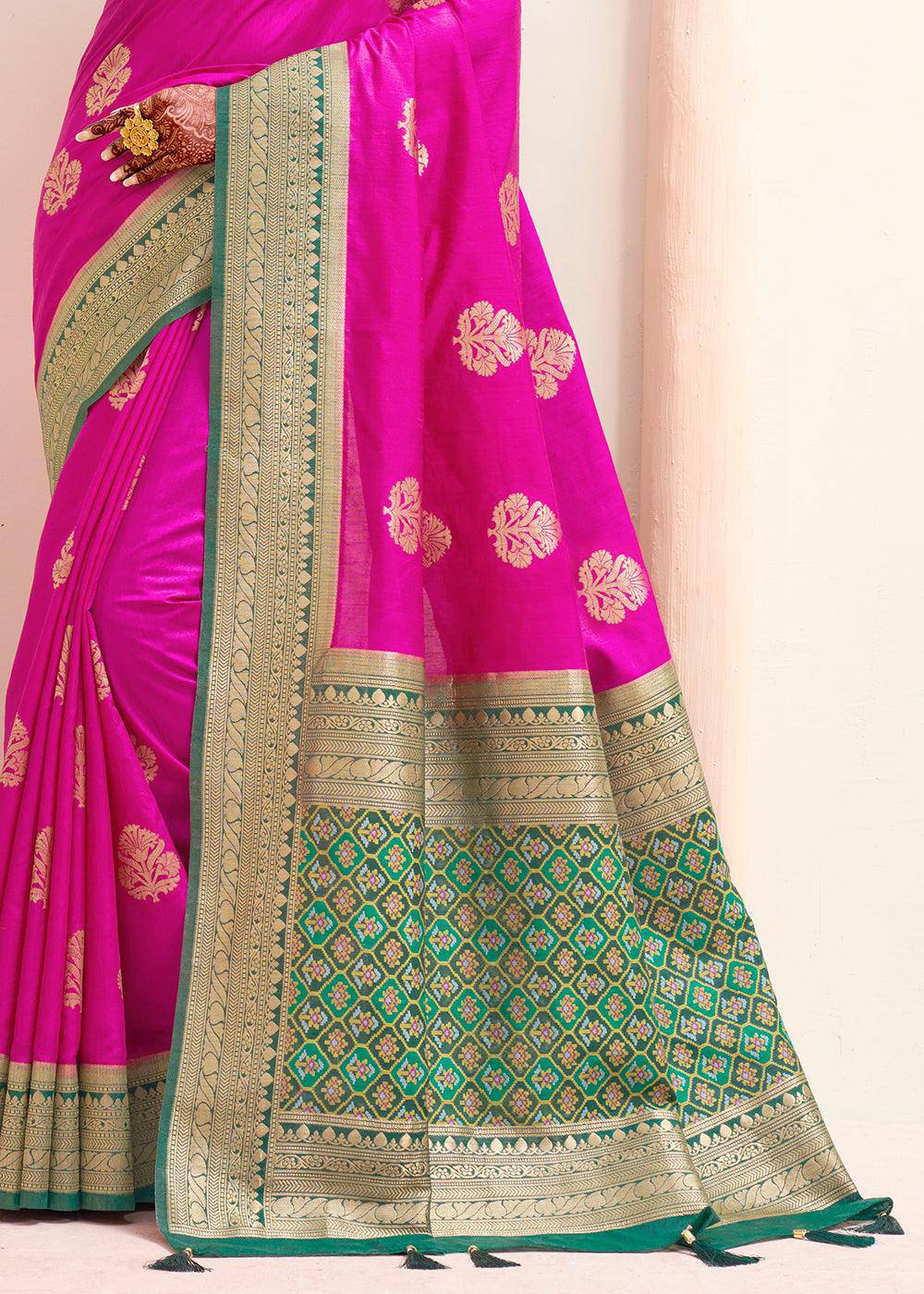 Magenta Pink Woven Banarasi Patola Silk Saree | Stitched Blouse - qivii