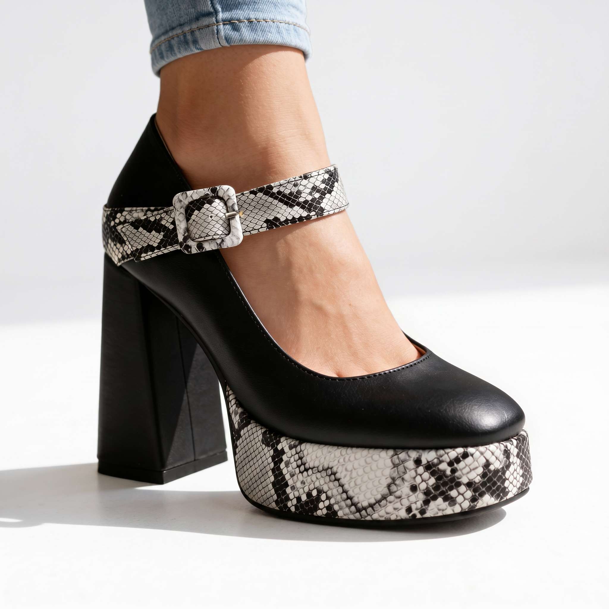 Veronica Exotic Heels