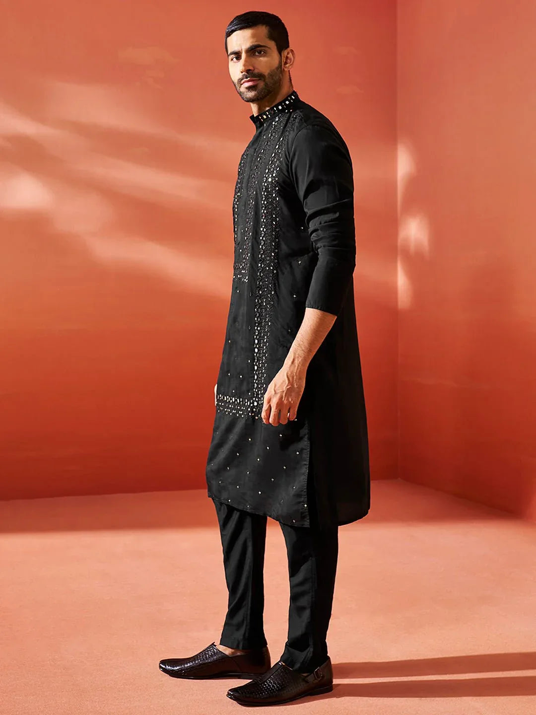 Men's Black Silk Blend Kurta Pyjama Set