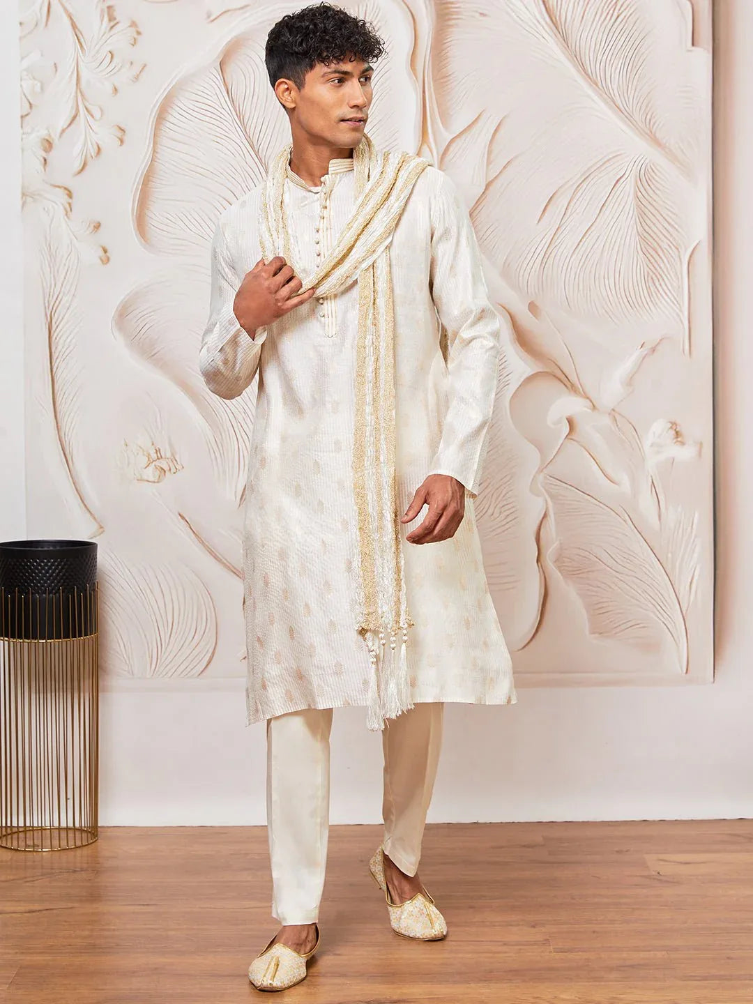 Men's Cream Gold Jacquard Silk Blend Kurta Pyjama Set with White Crushed Dupatta