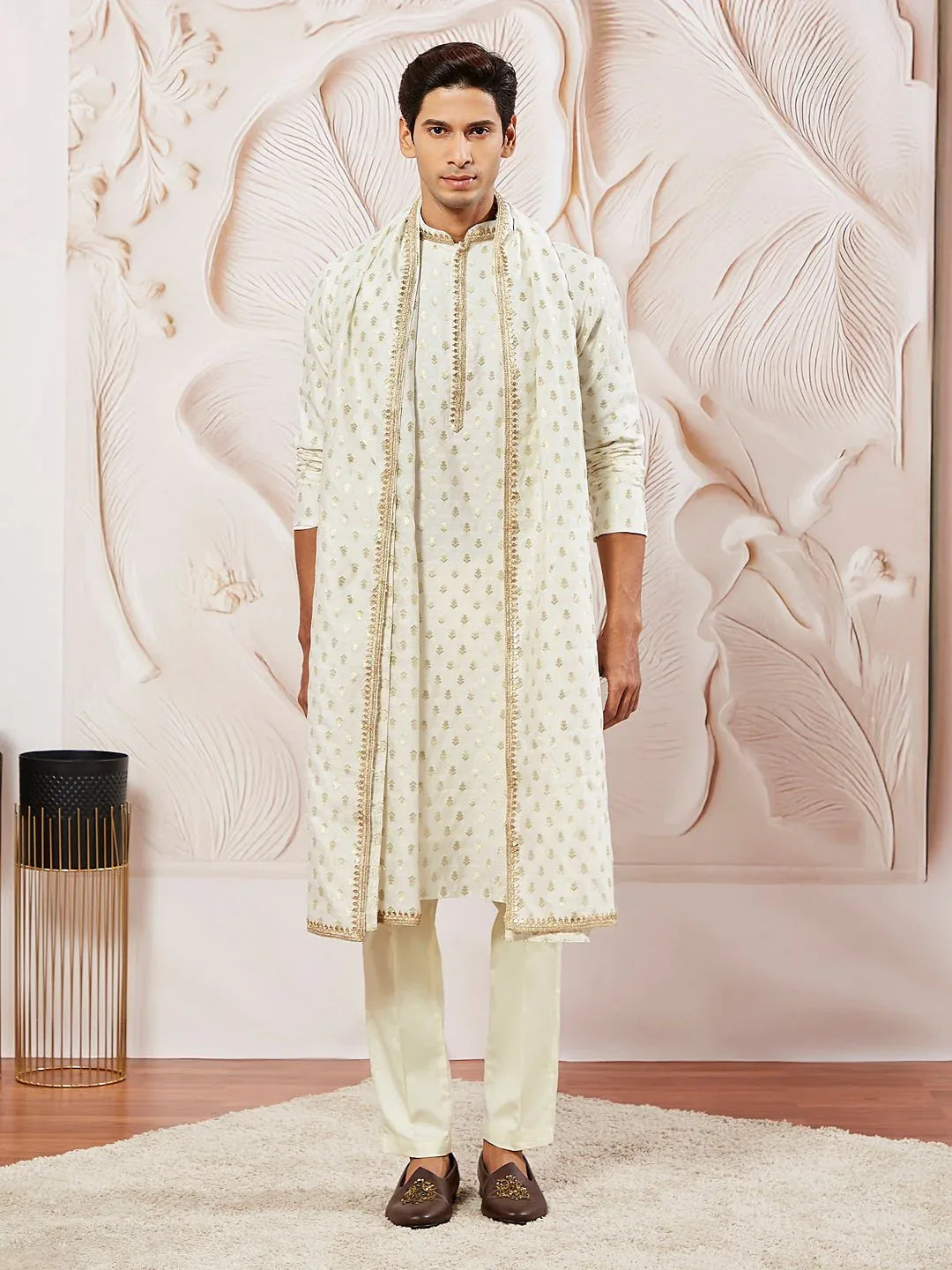 Men's Cream Jacquard Silk Blend Kurta Pyjama Set with Woven Dupatta