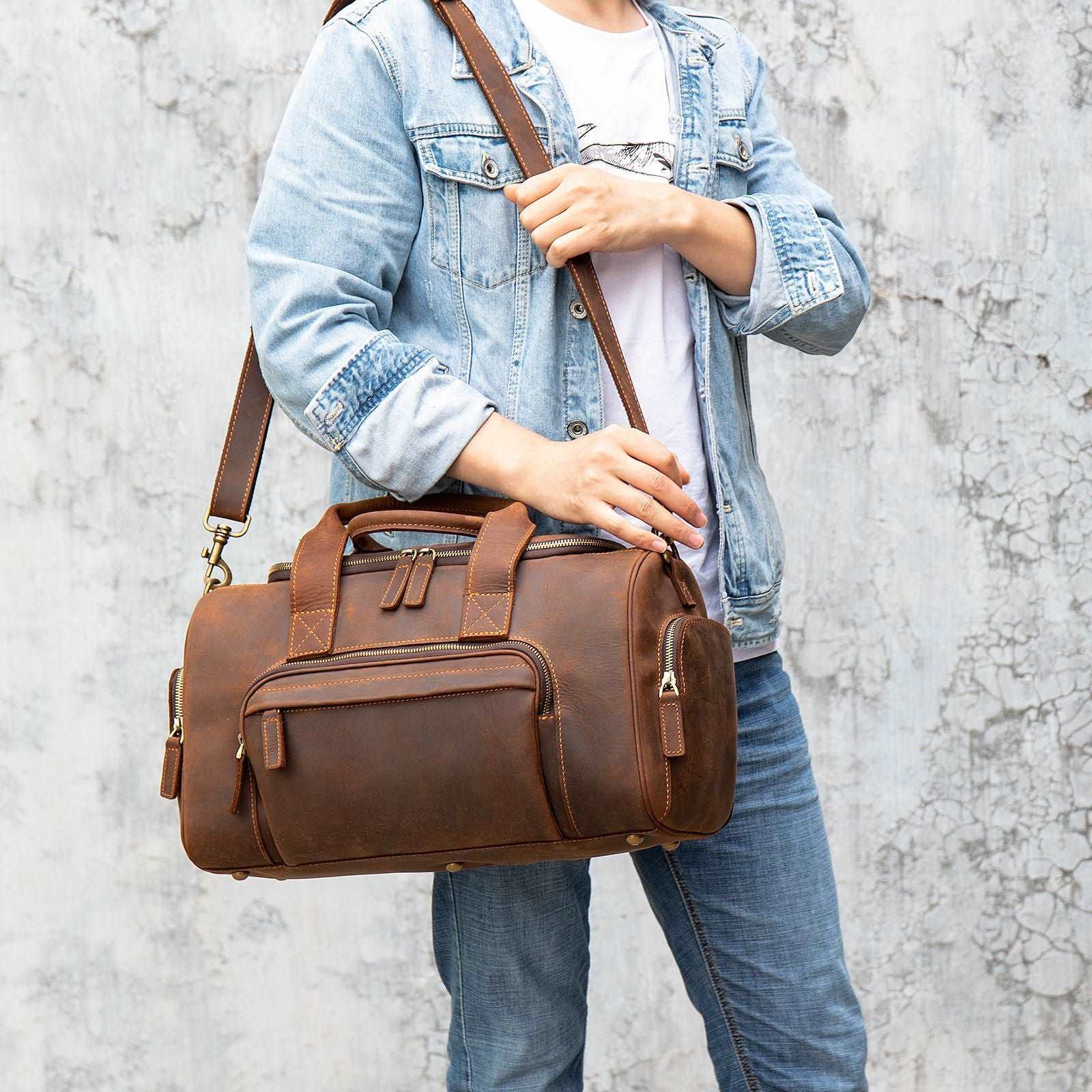 Men's Luxury Retro Leather Large Capacity Luggage Bag  - By Qivii