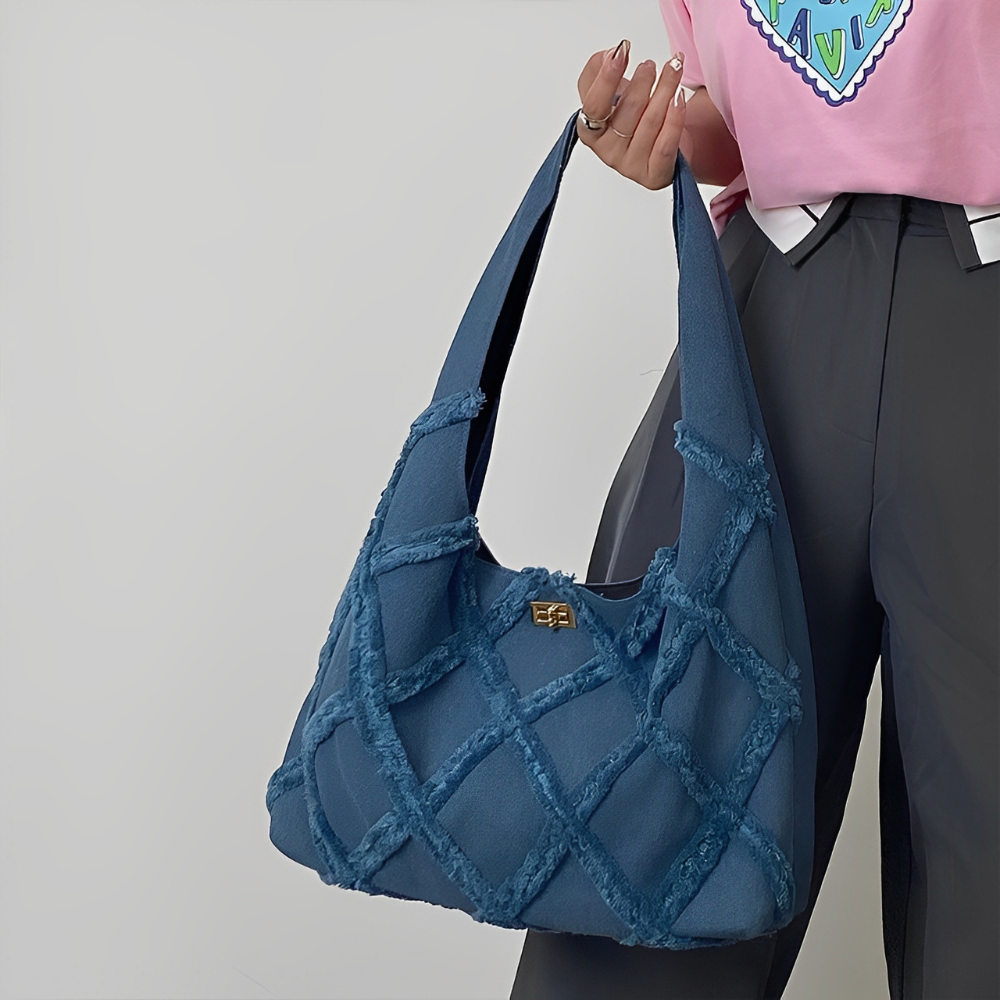 Nahia | Hobo Bag  - By Qivii