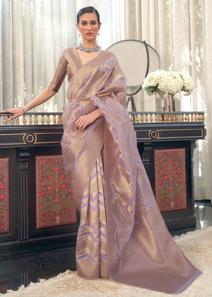 Moderate Purple Lehariya Handloom Weaving Organza Silk Saree | Stitched Blouse - qivii