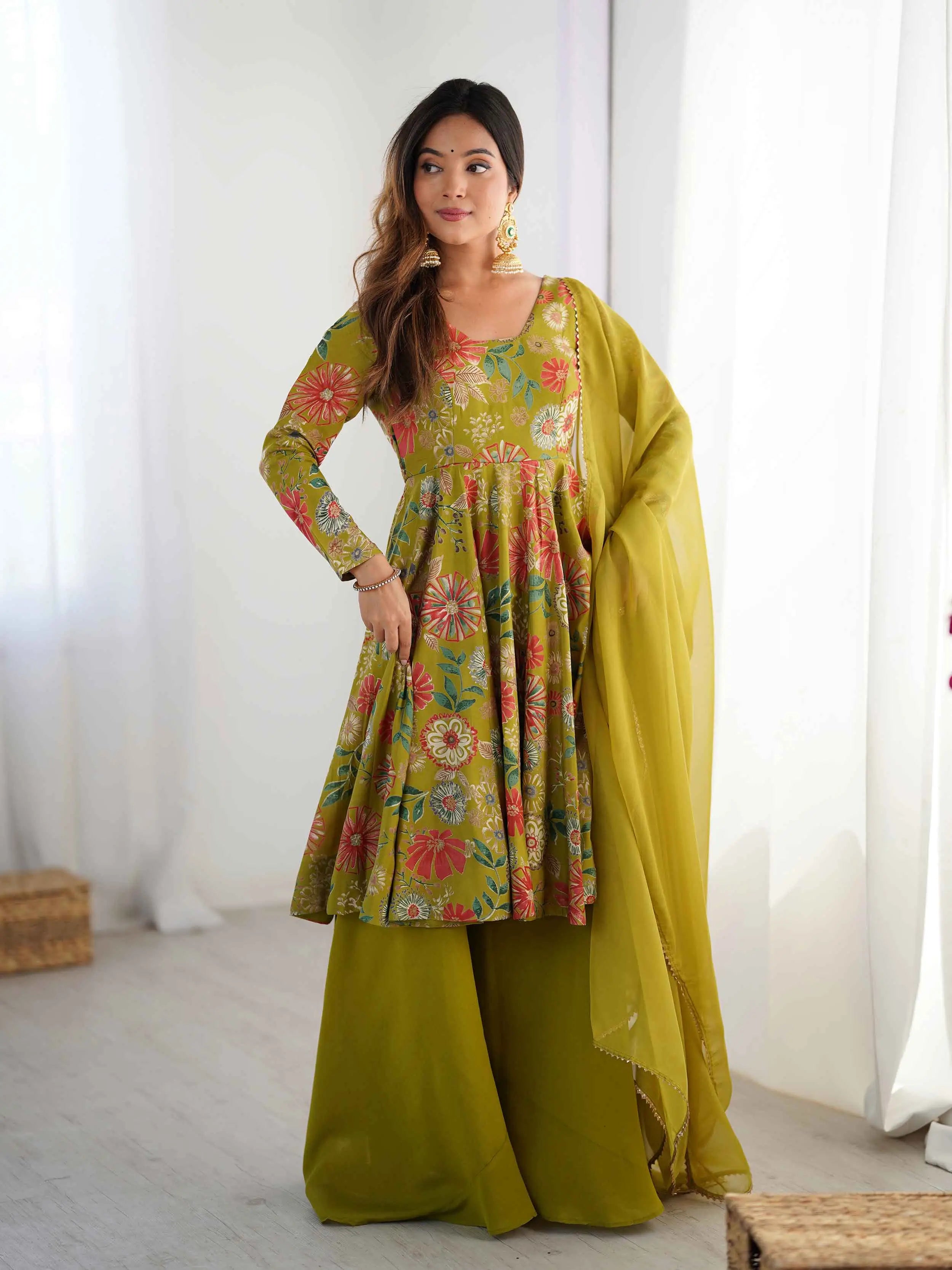 Mehndi Floral Print Kediya Style Kurta Set With Dupatta - qivii