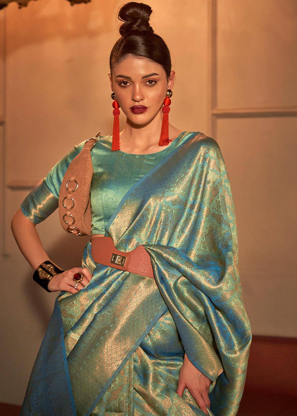 Ocean Green Two Tone Handloom Weaving Kanjivaram Silk Saree : Top Pick | Stitched Blouse - qivii