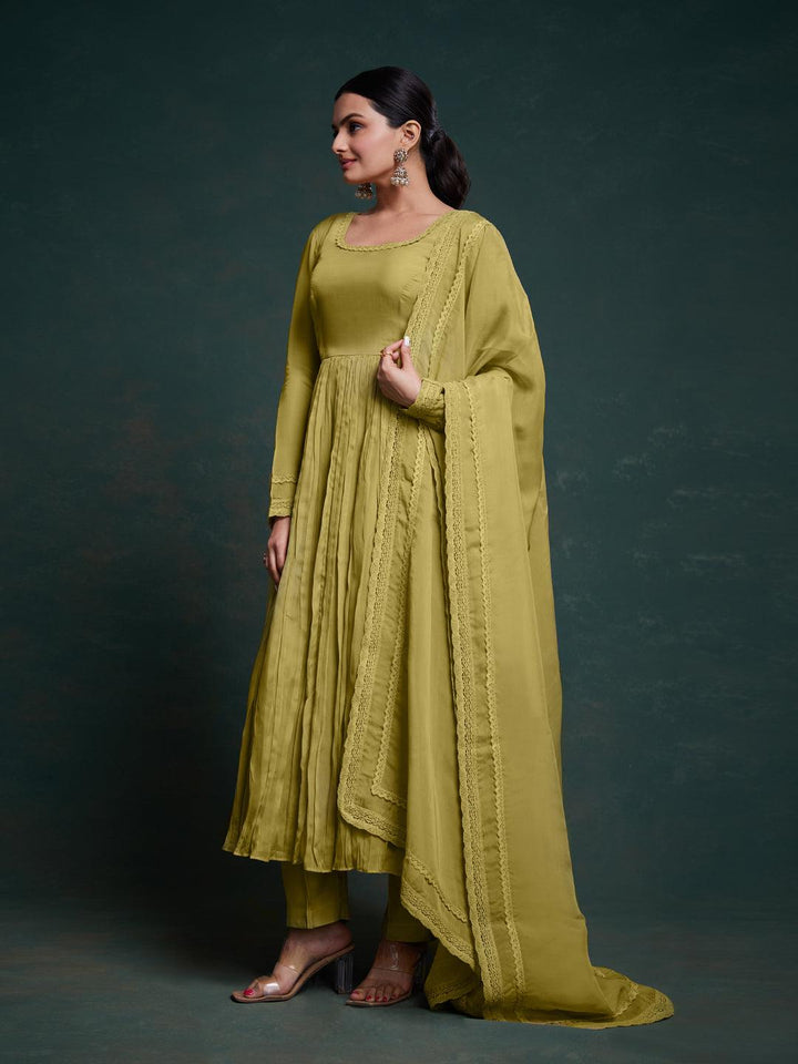 Olive green salwar kameez with dupatta set by Qivii