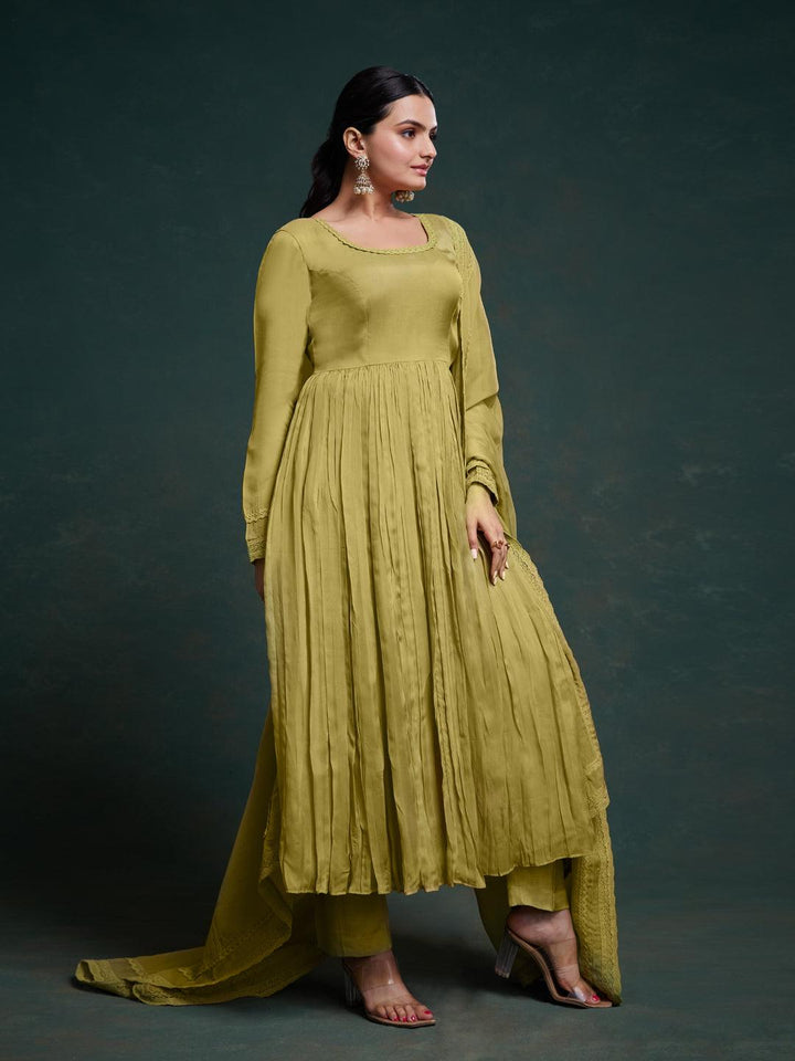 Olive green salwar kameez with dupatta set by Qivii