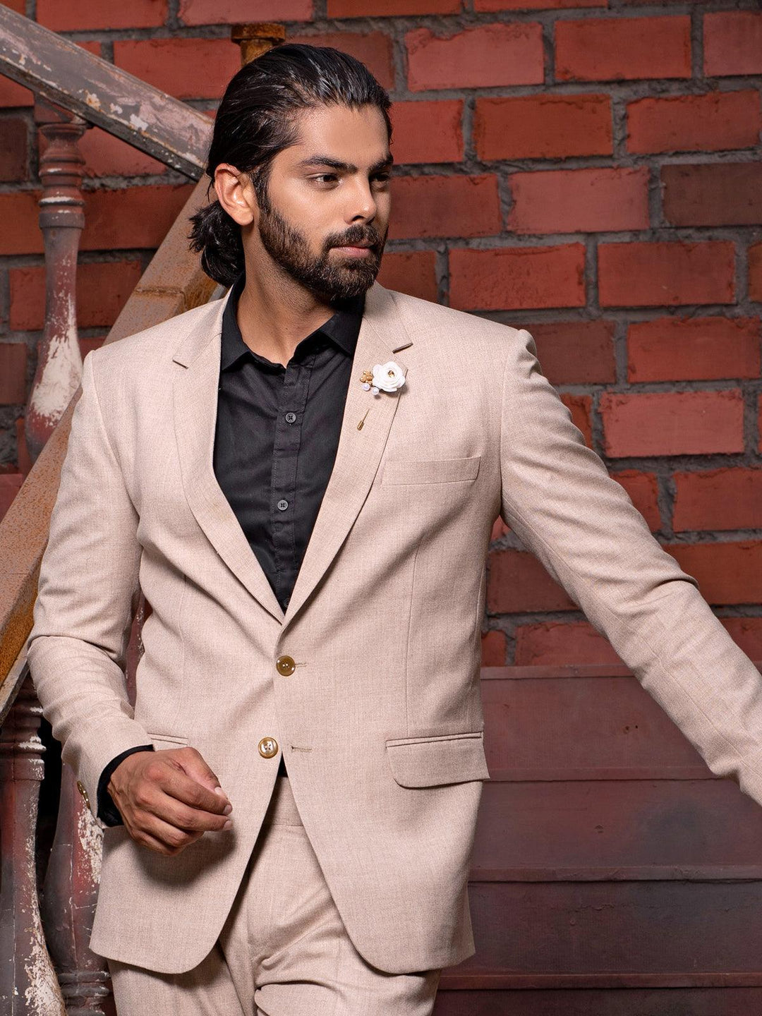 Opulent Beige Color Men's Single Breasted Blazer