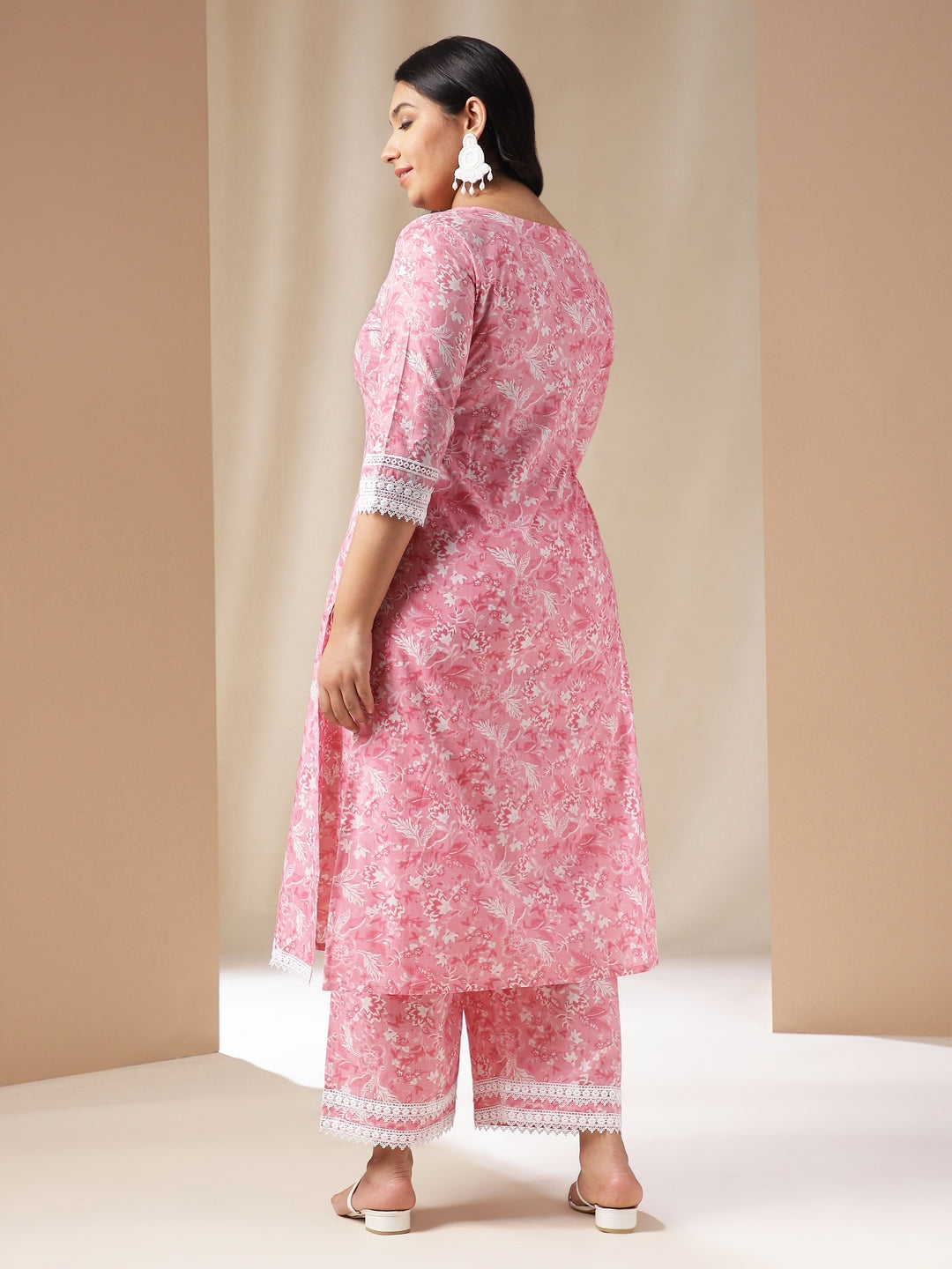 Plus Size Pink Cotton Floral Straight Kurta Set  - By Janasya