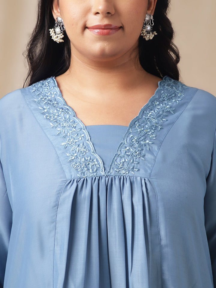 Plus Size Blue Muslin Yoke Embroidery Panelled Kurta Set  - By Janasya