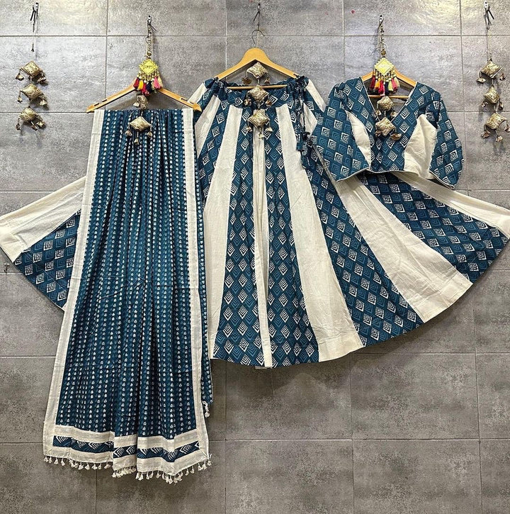 Rama Colour Pure Cotton With Print Navratri  Special Lehenga Choli Set