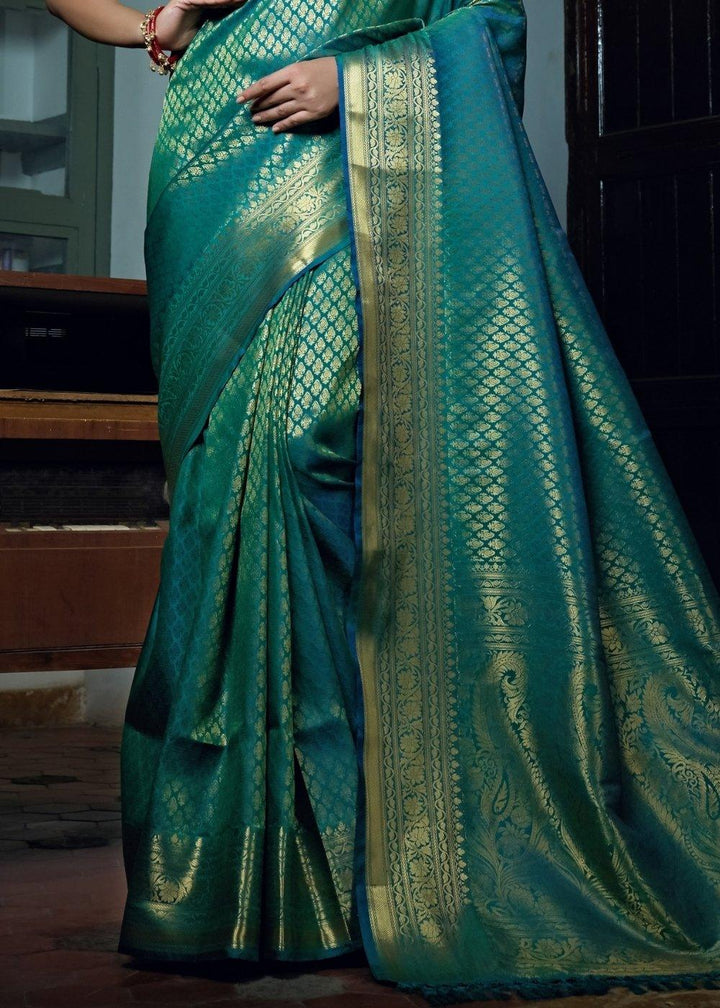 Pine Green Woven Kanjivaram Silk Saree | Stitched Blouse - qivii