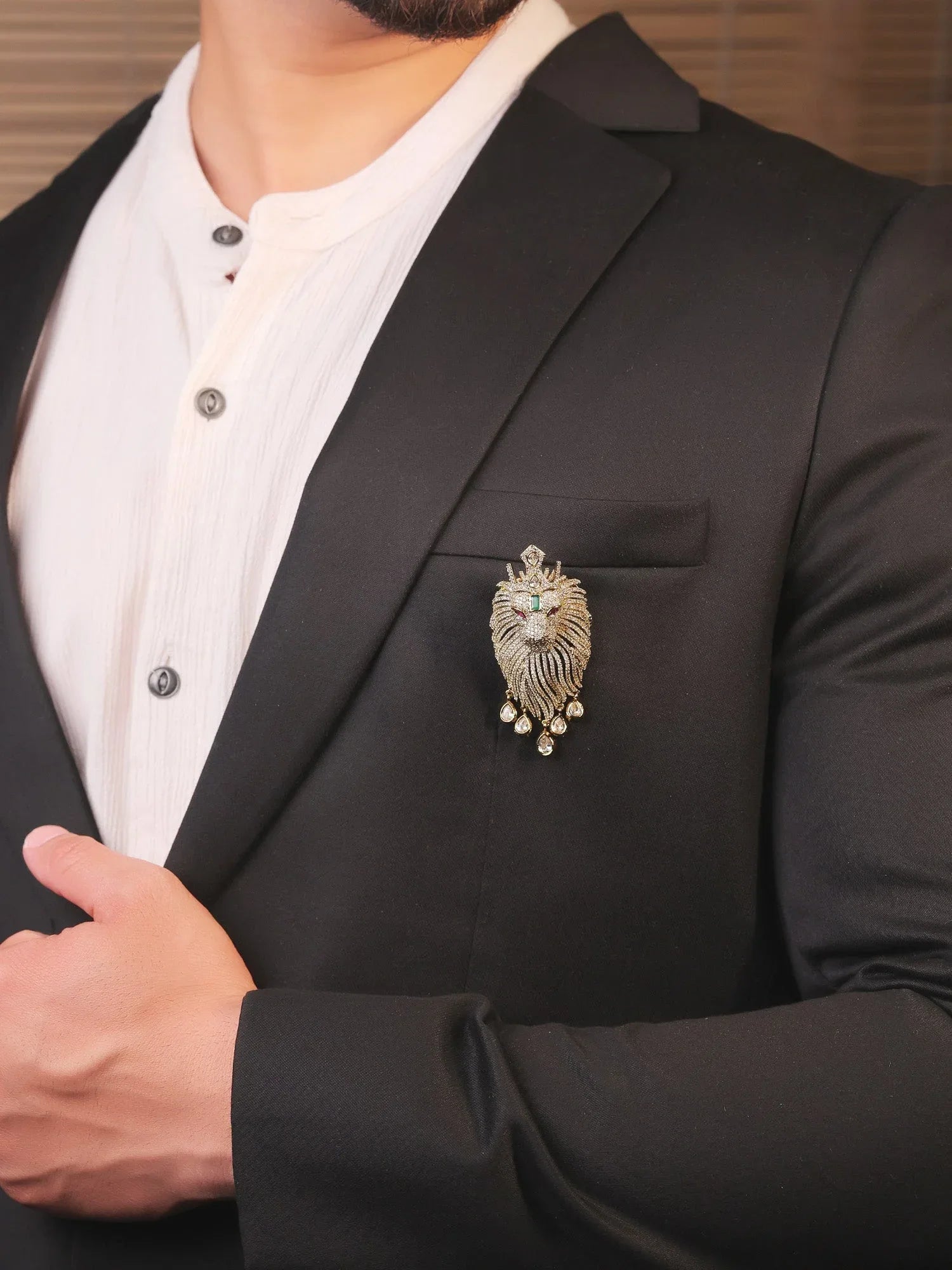 Aarush Green Lion Brooch