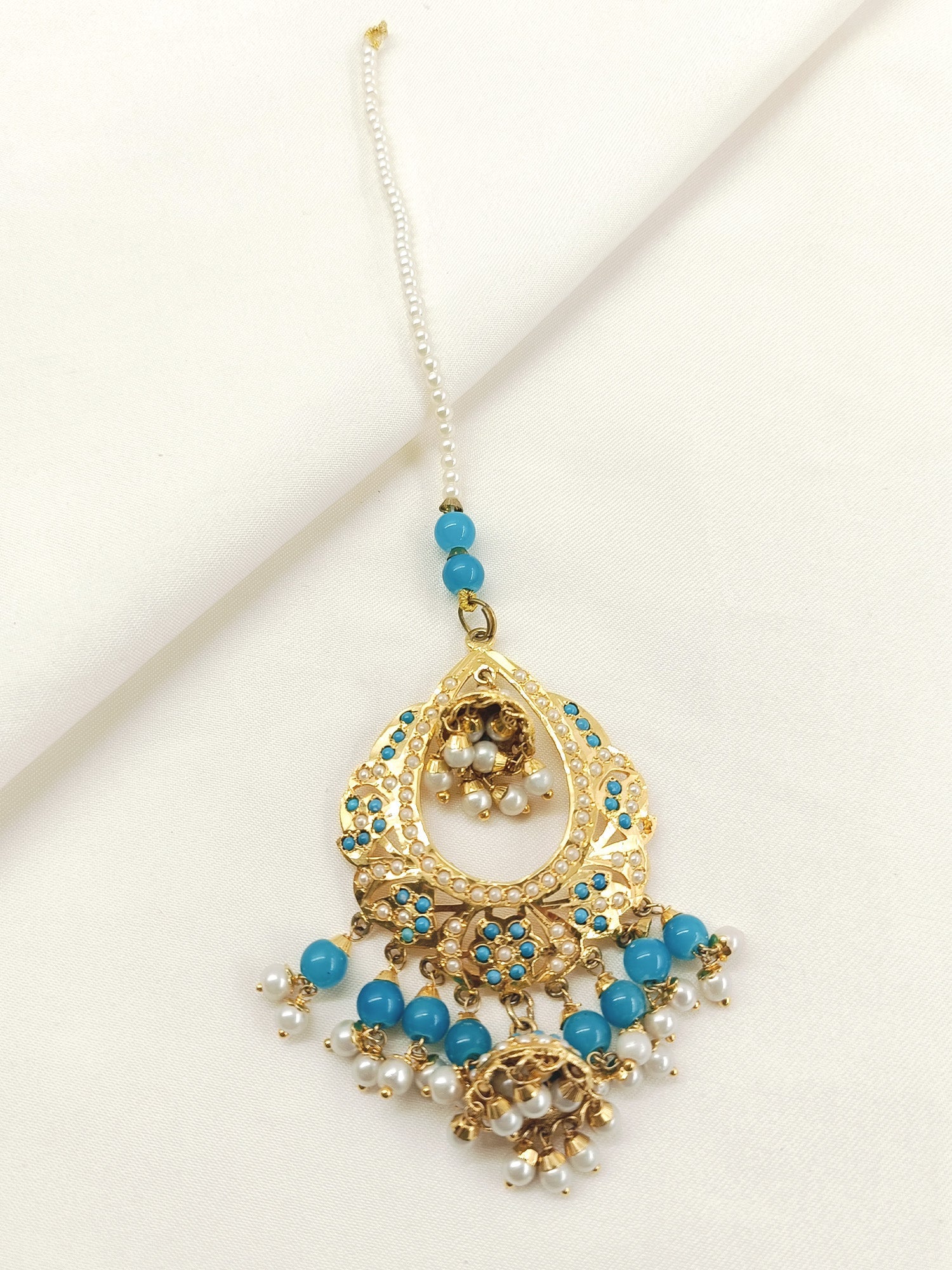 Ashifa Firozi Jadau Mang Tikka