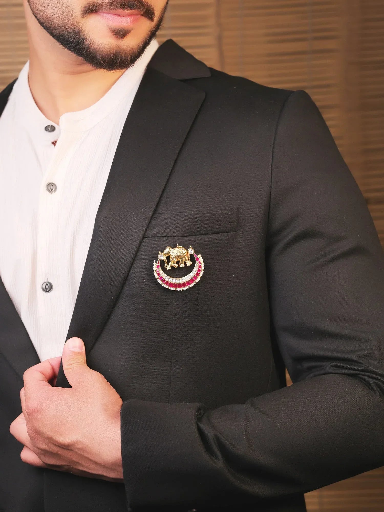 Vaibhav R&W Elephant Brooch