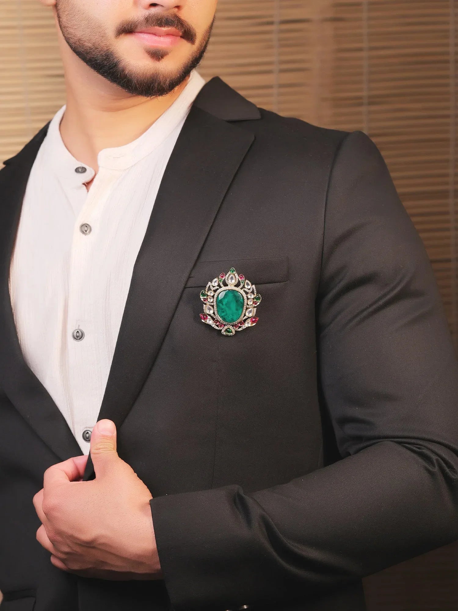 Naksh Green Men's Brooch
