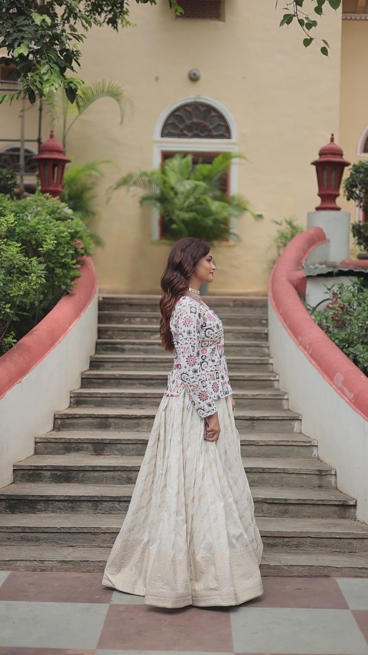 White Color Pure Dayble Viscose Jequard Standard Stitching With Can-can and Canvas Patta Lehenga