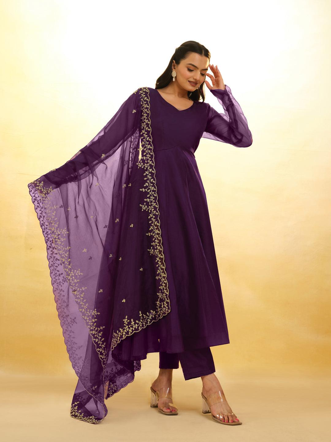 Purple Organza plain salwar suit with dupatta by Qivii