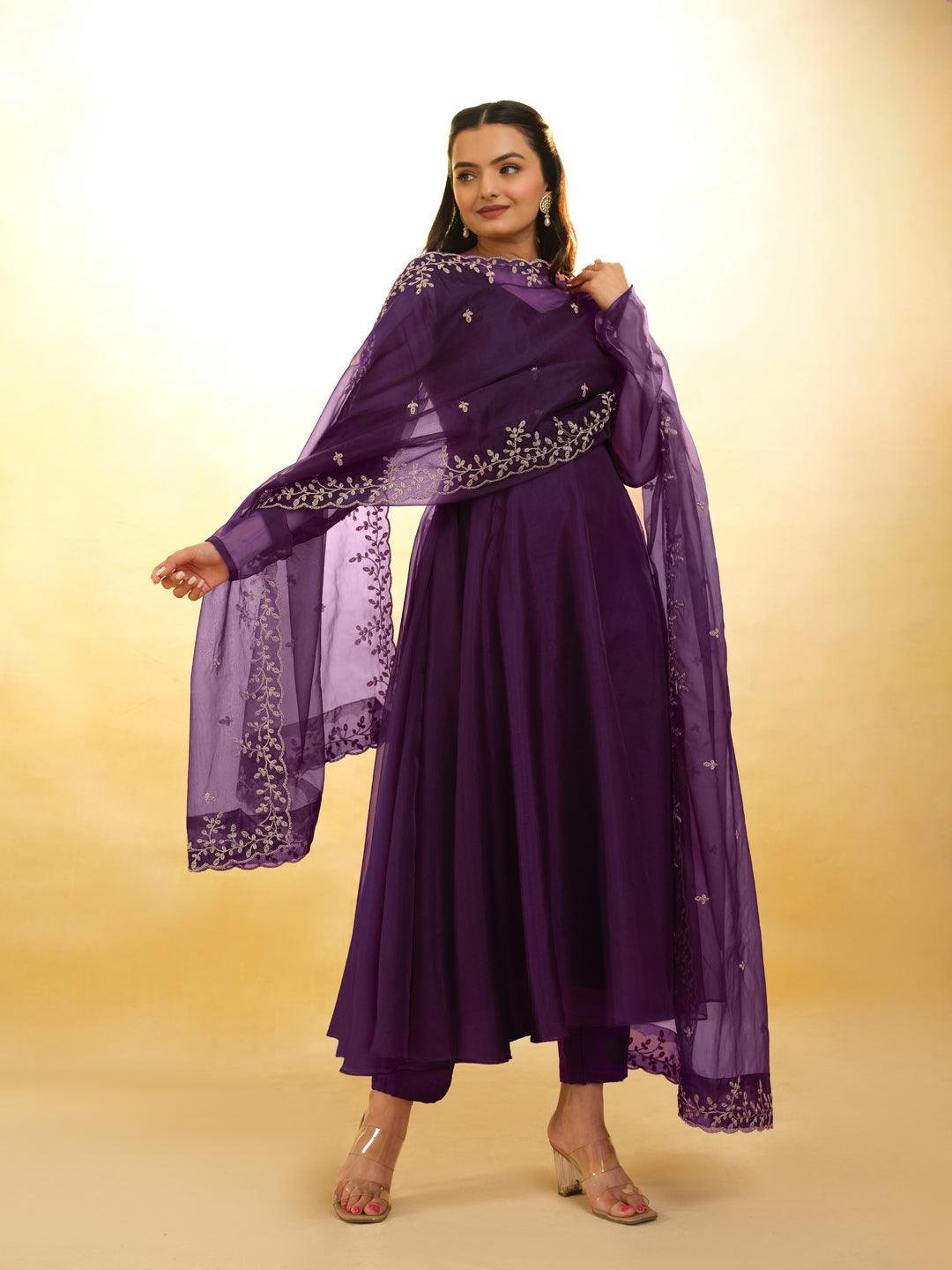 Purple Organza plain salwar suit with dupatta by Qivii