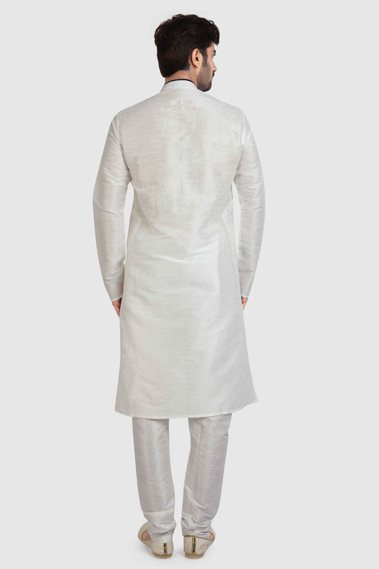 Men's Off White Art Silk Solid Kurta Pajama Set