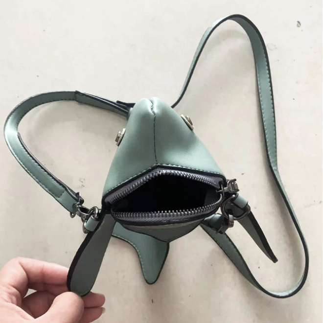 Sharky | Mini Shark Bag  - By Qivii