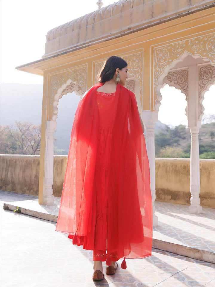 Rococco Red Kurta Set - qivii