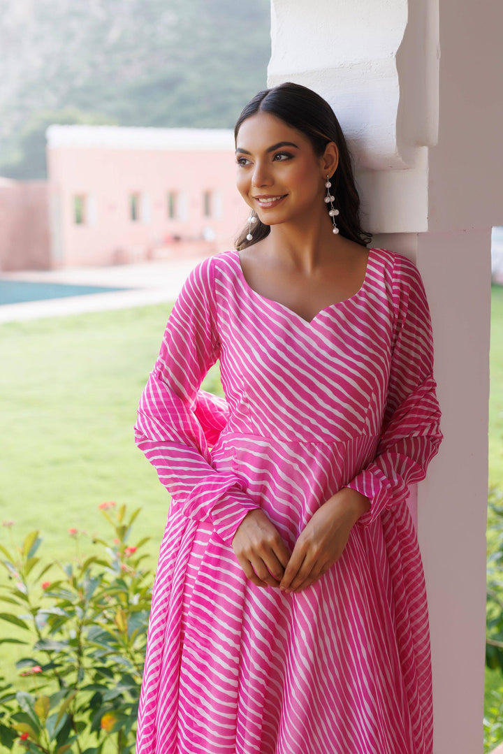 Rosebloom Leheriya Pink Kurta Set - qivii