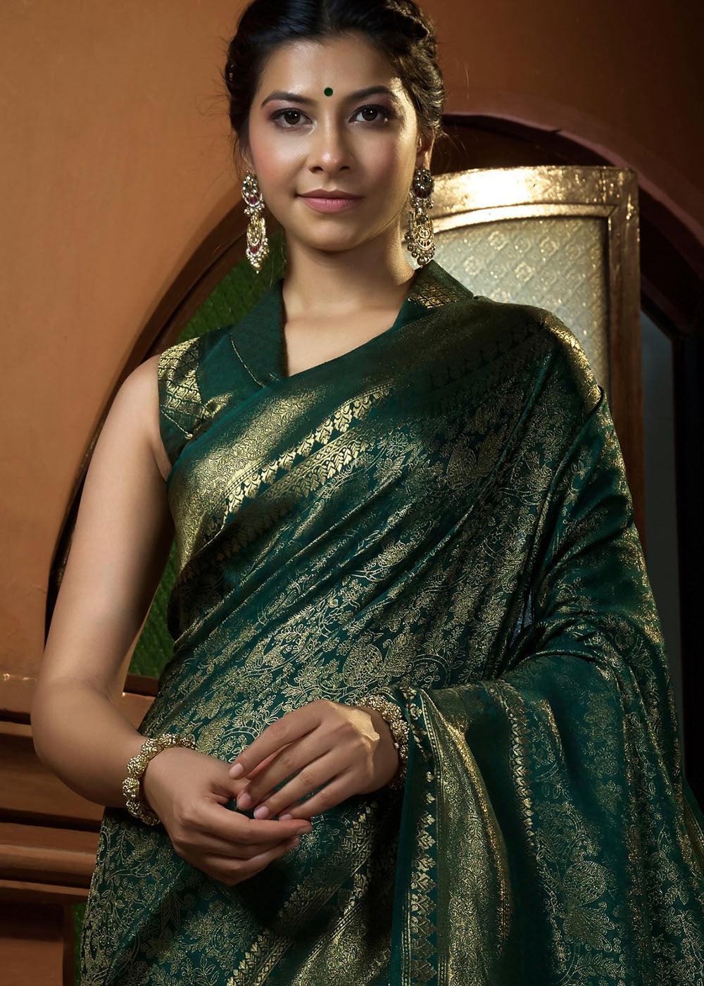 Sacramento Green & Golden Blend Woven Kanjivaram Silk Saree | Stitched Blouse - qivii