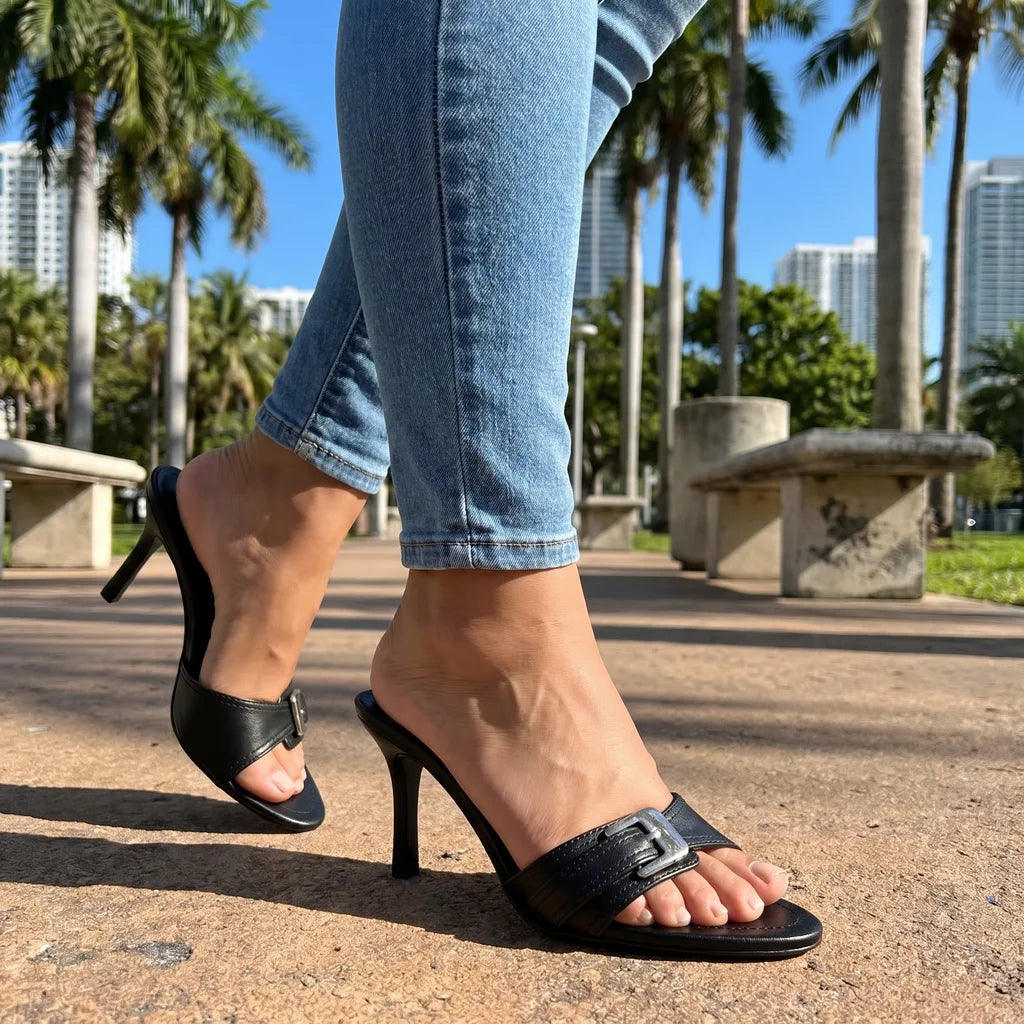 Sadie Heeled Buckle Sandals