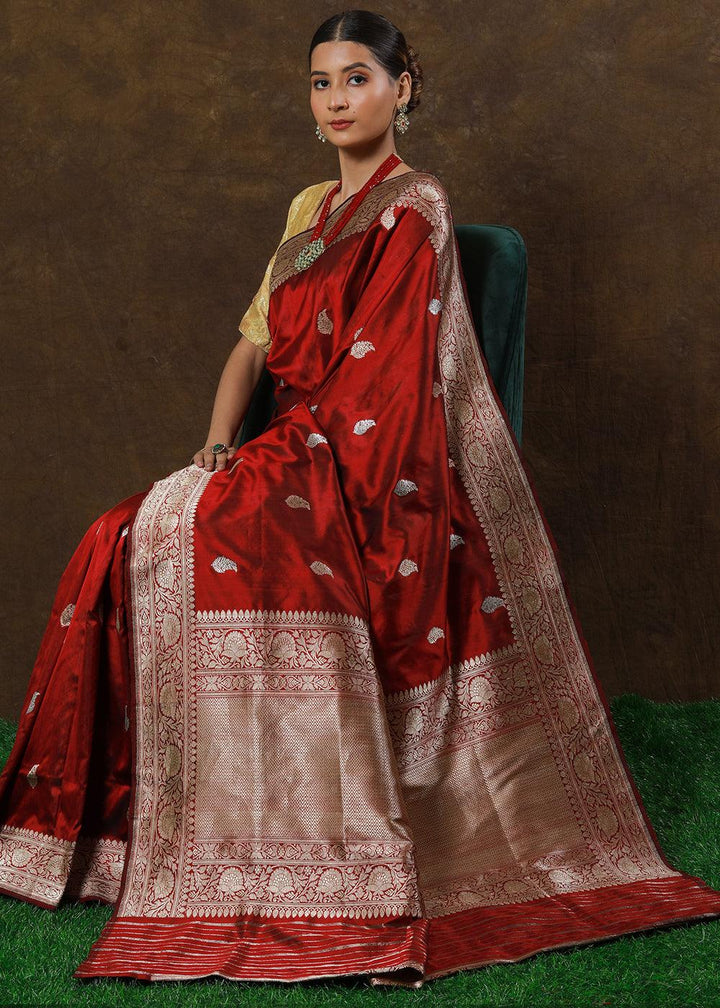 Scarlet Red Hand Woven Pure Katan Silk Saree | Stitched Blouse - qivii