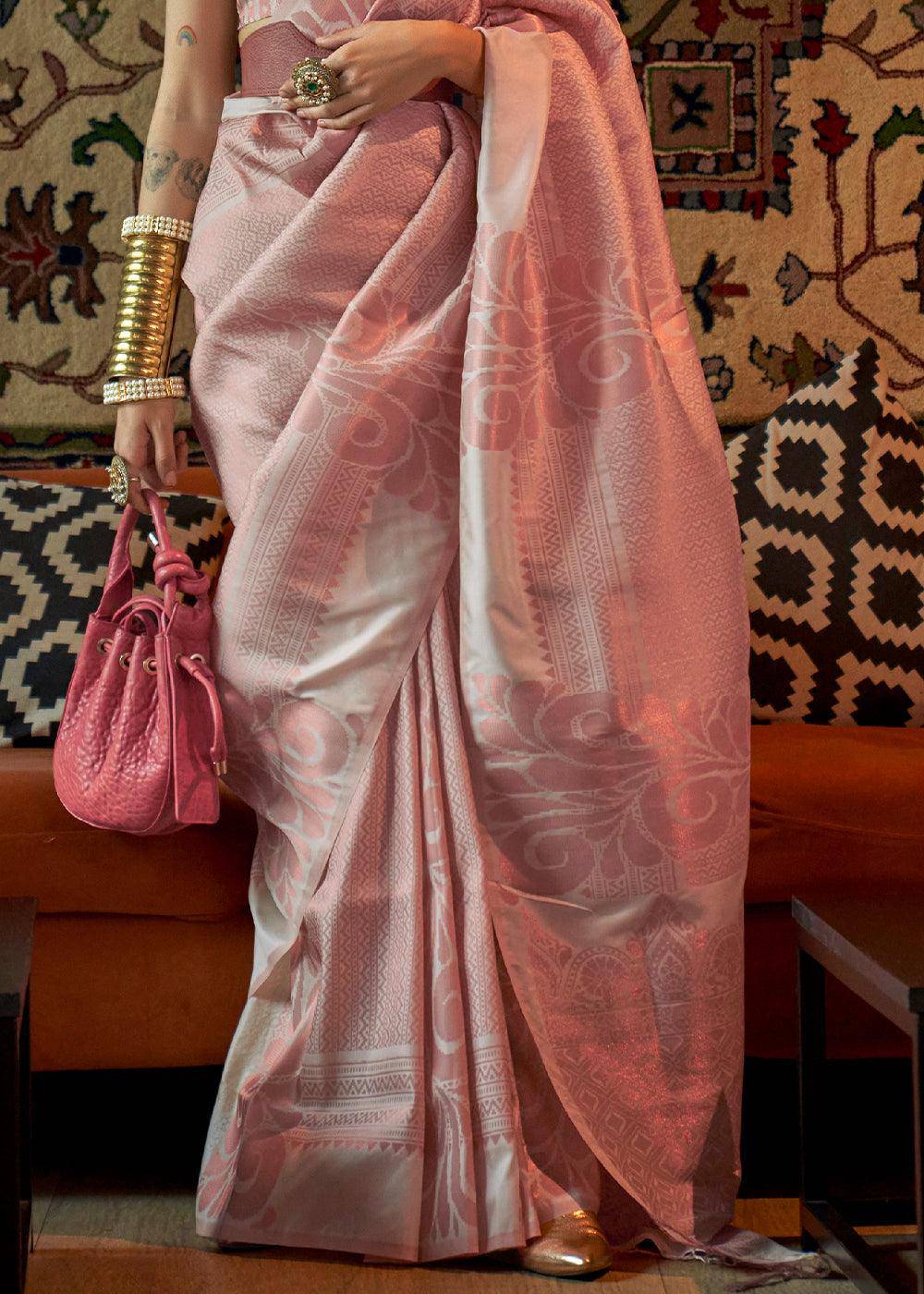 Shades Of Pink Copper Zari Handloom Weaving Silk Saree | Stitched Blouse - qivii