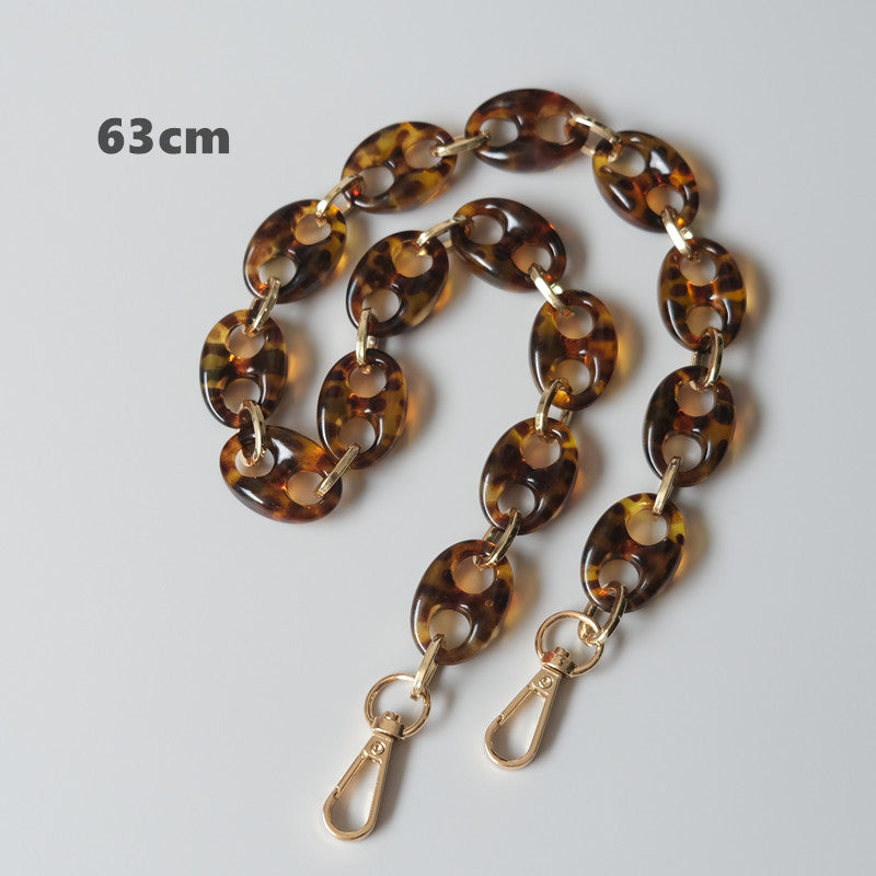 Ounamei Leopard Acrylic Pig Nose Chain Strap