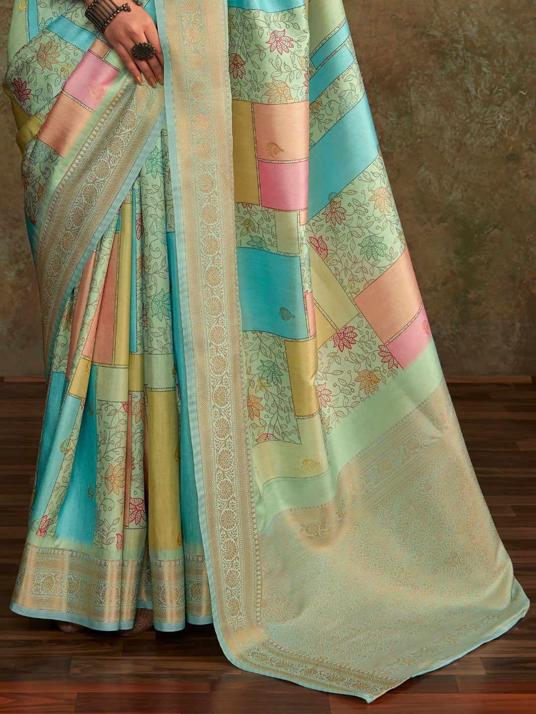 Pista Green Color Art Silk Fabric Special Saree With Printed Work