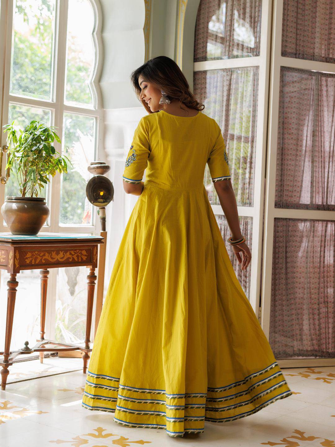 Sunstruck Yellow Solid Cotton Kalidar Kurta Set - qivii