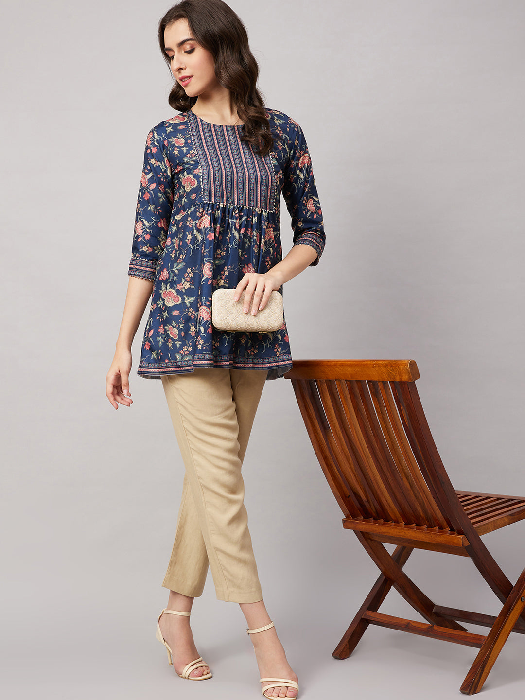 DARK BLUE CHINON WESTERN SHORT TOP - BY QIVII