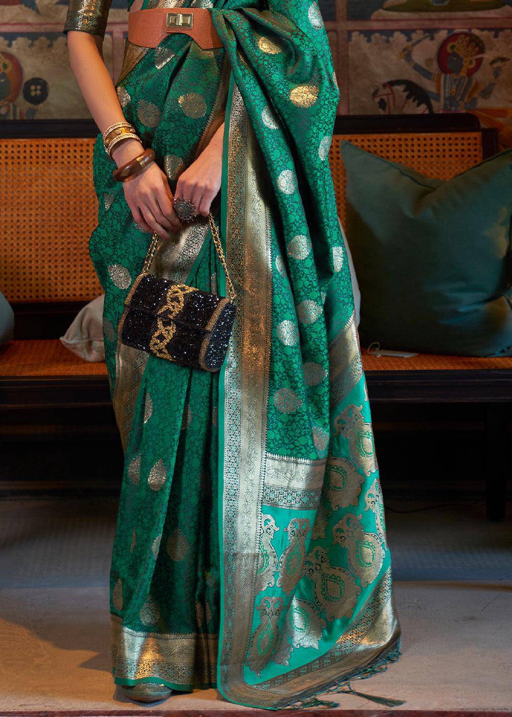 Teal Green Tanchoi Handloom Woven Satin Silk Saree | Stitched Blouse - qivii