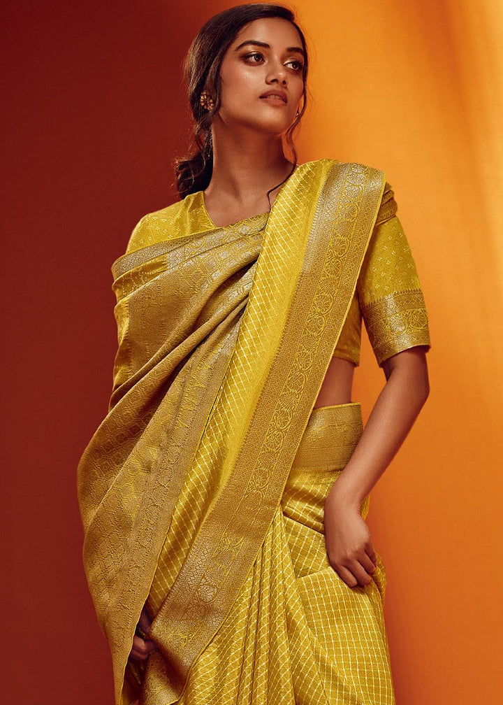 Titanium Yellow Bandhani Printed Woven Viscose Silk Saree - qivii