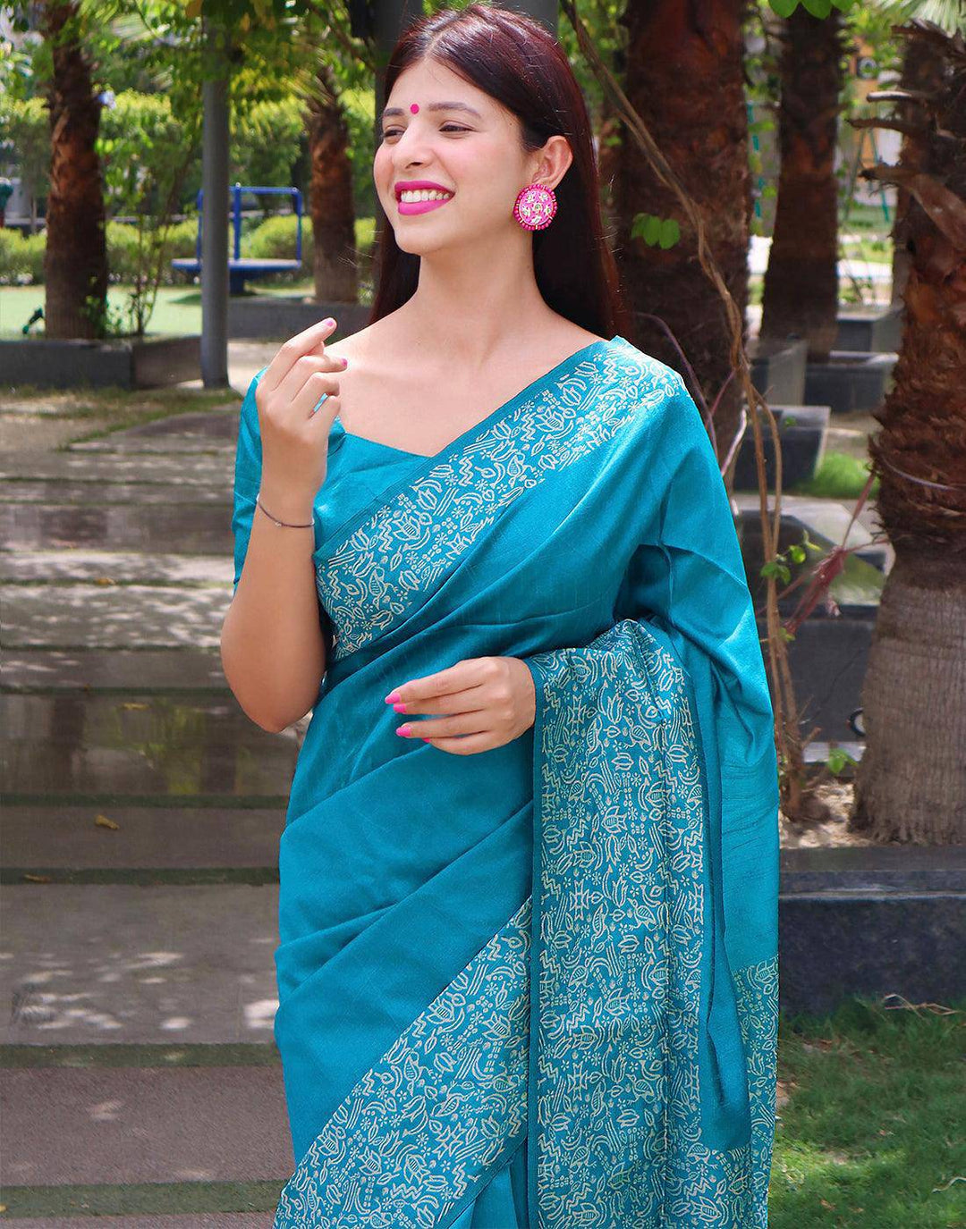 Turquoise Blue Handloom Raw Silk Saree | Stitched Blouse - qivii