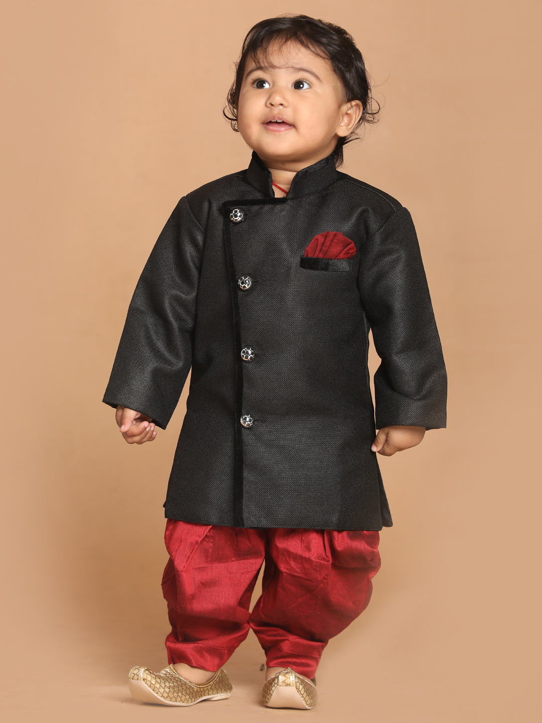VASTRAMAY SISHU Boys Black & Maroon Solid Sherwani Set - qivii